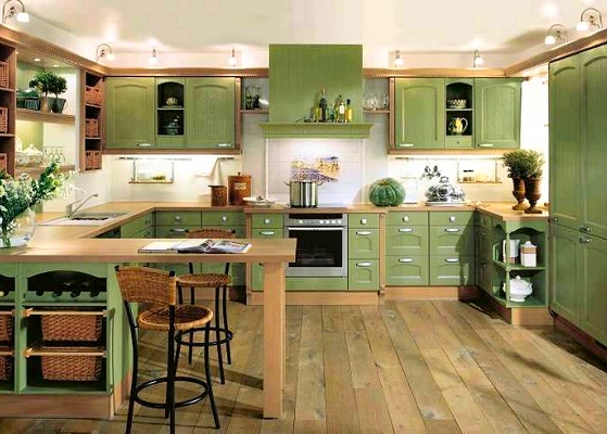mueble de cocina con color fuerte verde
